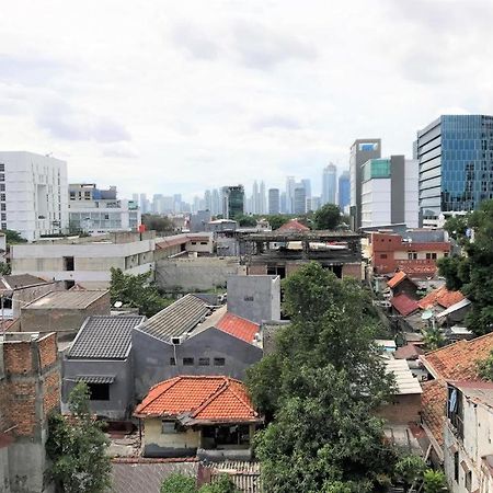 B Shaw Hotel Jakarta Exterior photo